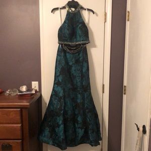 Camille la vie black and green formal dress